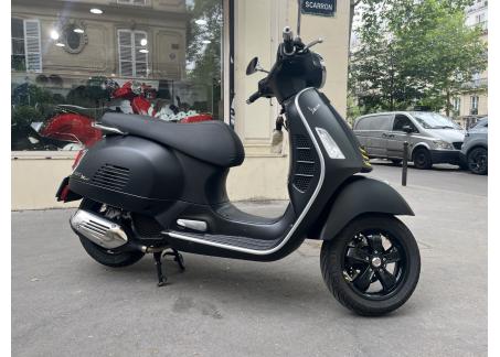 VESPA GTS 125 SUPERTECH NOIR MAT - 1ER MAIN