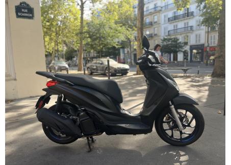 PIAGGIO MEDLEY 125 S E5+ NOIR MAT 