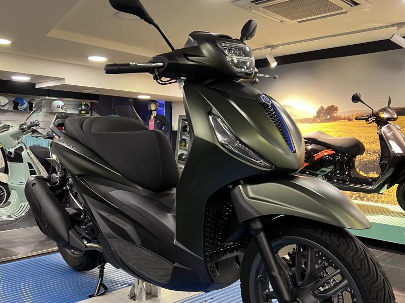 PIAGGIO BEVERLY 310 HPE E5+ 