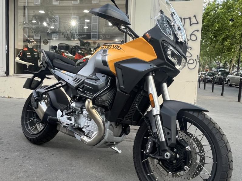 MOTO GUZZI STELVIO PFF - 1ER MAIN