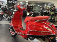 VESPA PRIMAVERA 125 RED