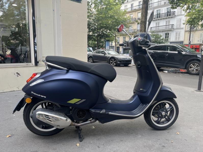 VESPA PRIMAVERA 125 TECH BLEU MAT - 1ER MAIN - KEYLESS