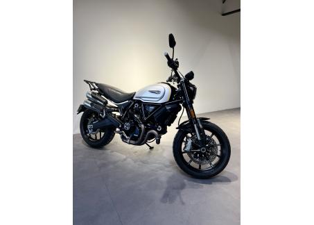 DUCATI SCRAMBLER 1100 PRO