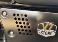 MOTO GUZZI V7 III STONE 750 - NOIR MAT 