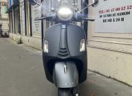 VESPA GTS 300 SPORT GRIS MAT 1ER MAIN 