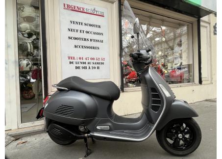 VESPA GTS 300 SPORT GRIS MAT 1ER MAIN 