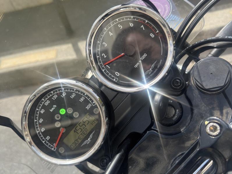 MOTO GUZZI V7 SPECIAL