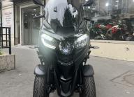 PIAGGIO MP3 310 HPE SPORT - NOIR MAT - 1ER MAIN