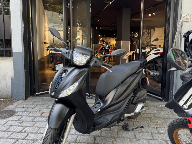PIAGGIO MEDLEY 125 Iget