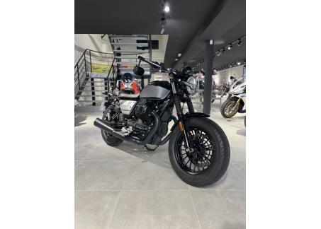 MOTO GUZZI V9 BOBBER