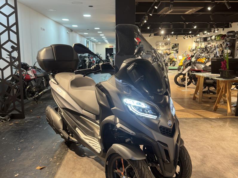 PIAGGIO MP3 530 HPE EXCLUSIVE